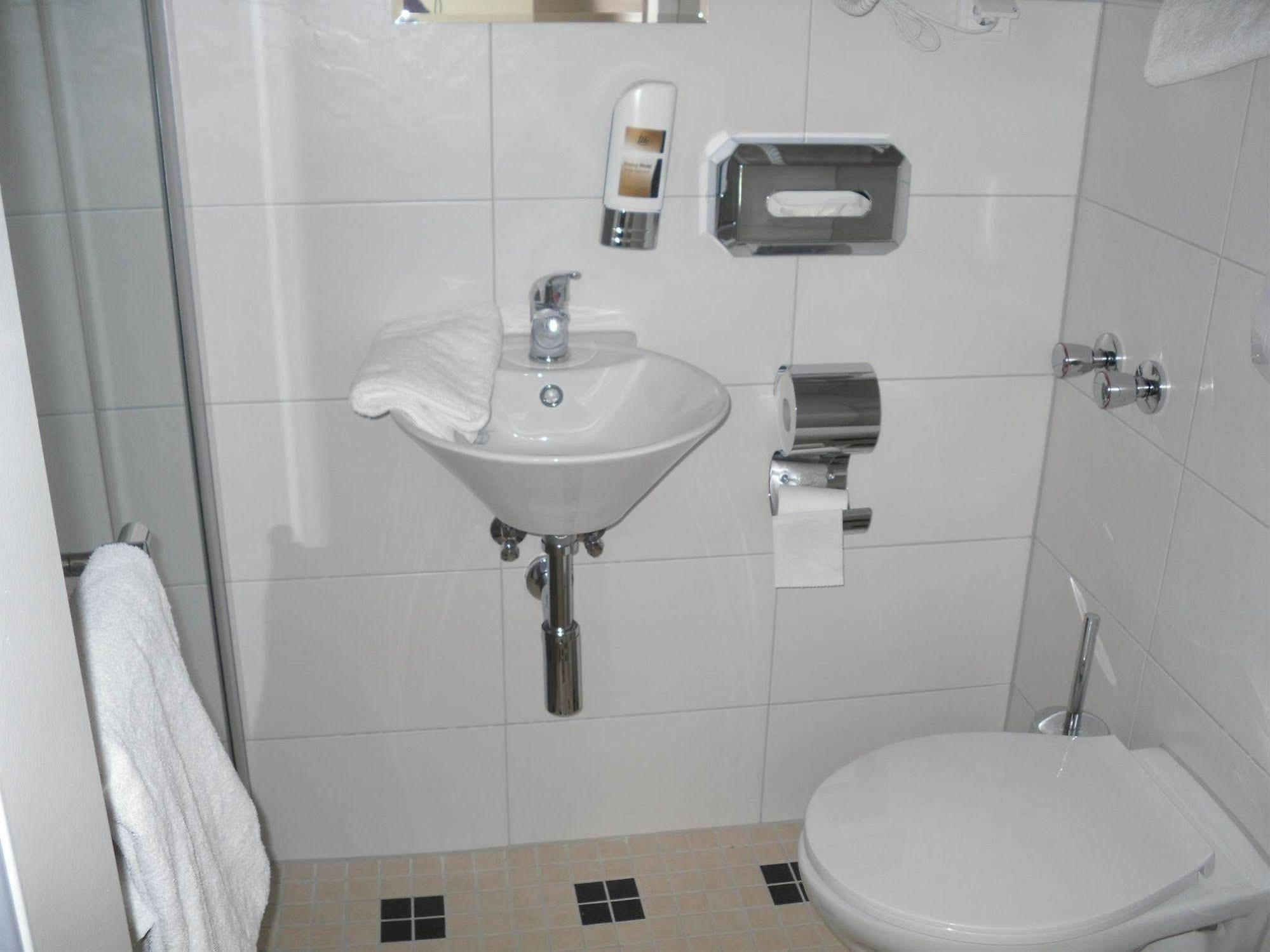 Cityhotel Ahlen Garni Exterior foto